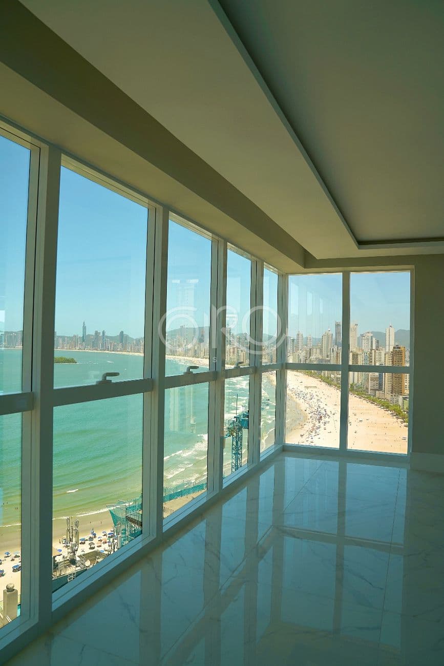Skyline Tower
